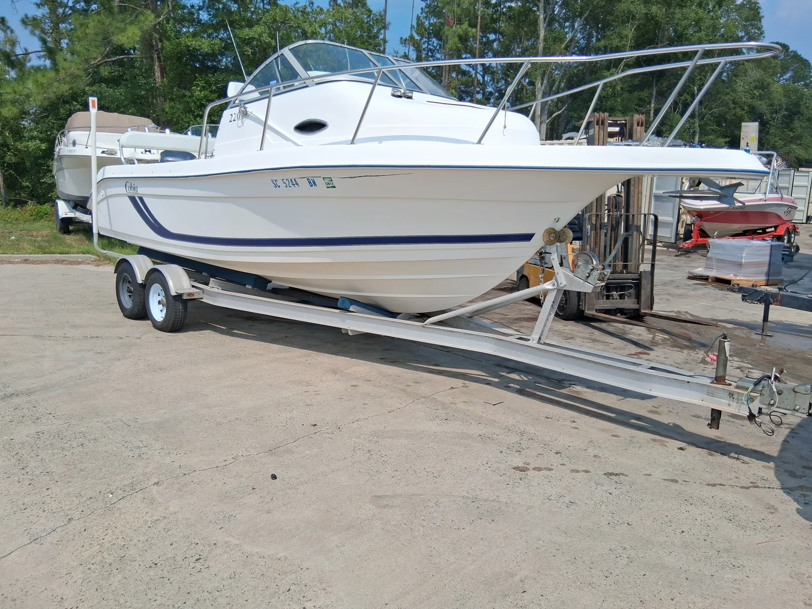 Cobia 220 WA